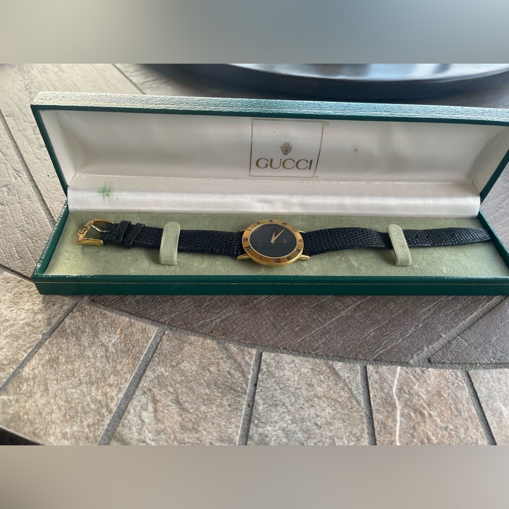 Gucci 3000M Vintage watch